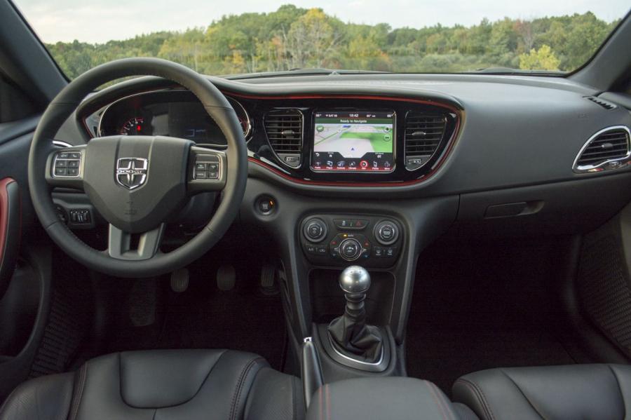  Dodge Dart GT 2013 года  (фото 41 из 55)
